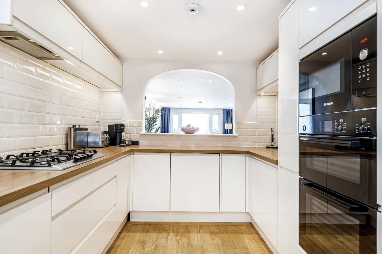 Carbis Bay - Luxury 3 Bed Penthouse Apartment With Sea Views Parking Sauna Balcony Bagian luar foto